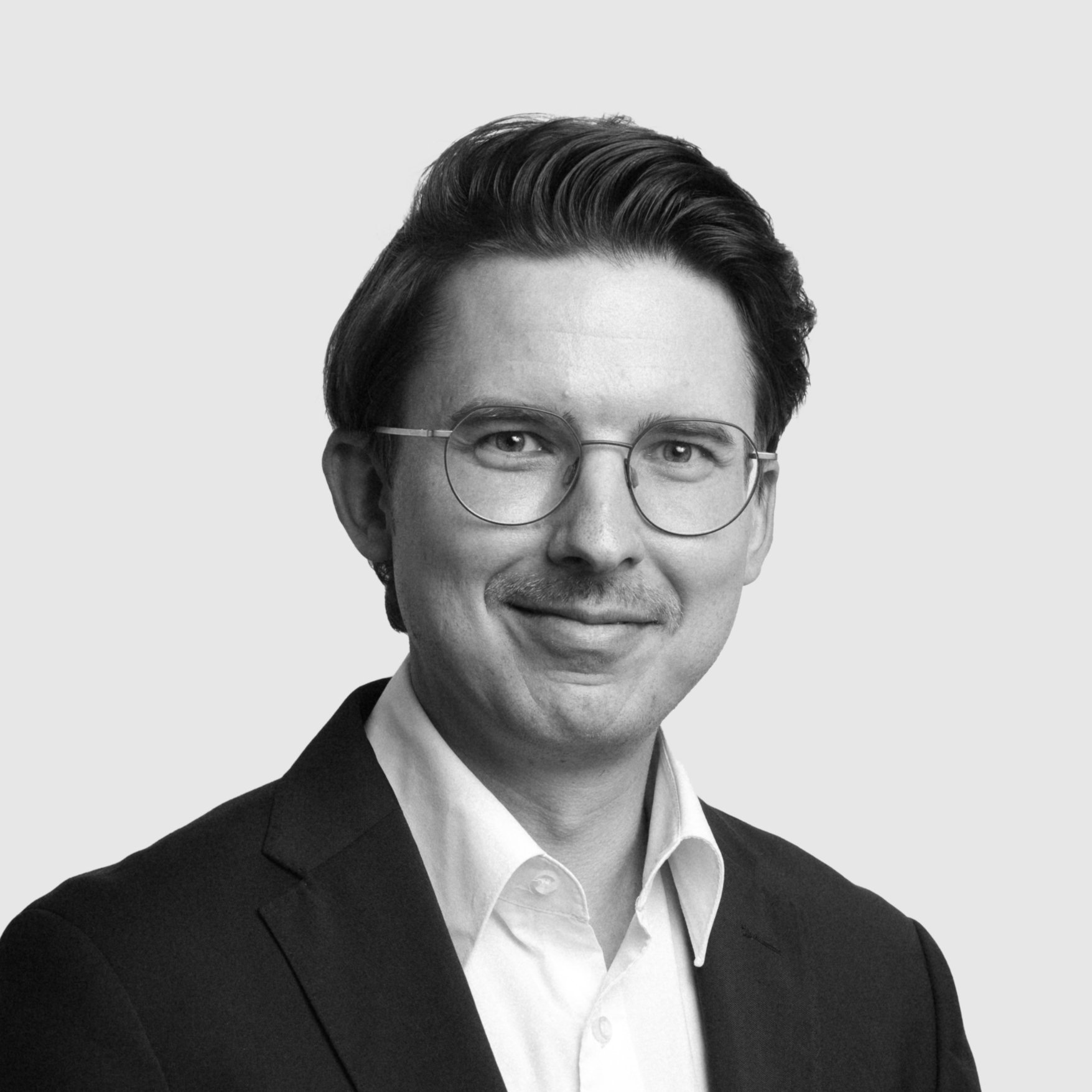 Tuomas neliö